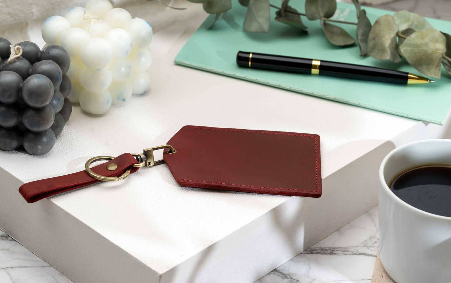 American Leather Goods - Luggage tags , Genuine Leather luggage tags: Dark Brown