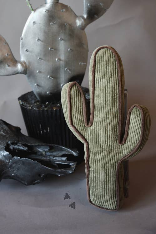 2 Fly Co - KICK A CACTUS PILLOW: AGAVE