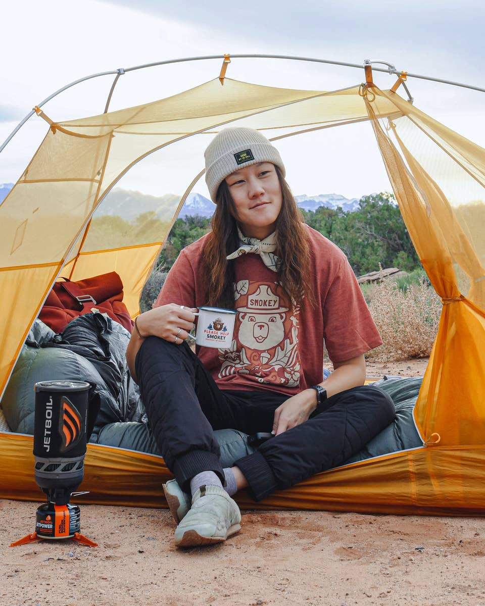 The Landmark Project - Please Help Smokey Enamelware Mug