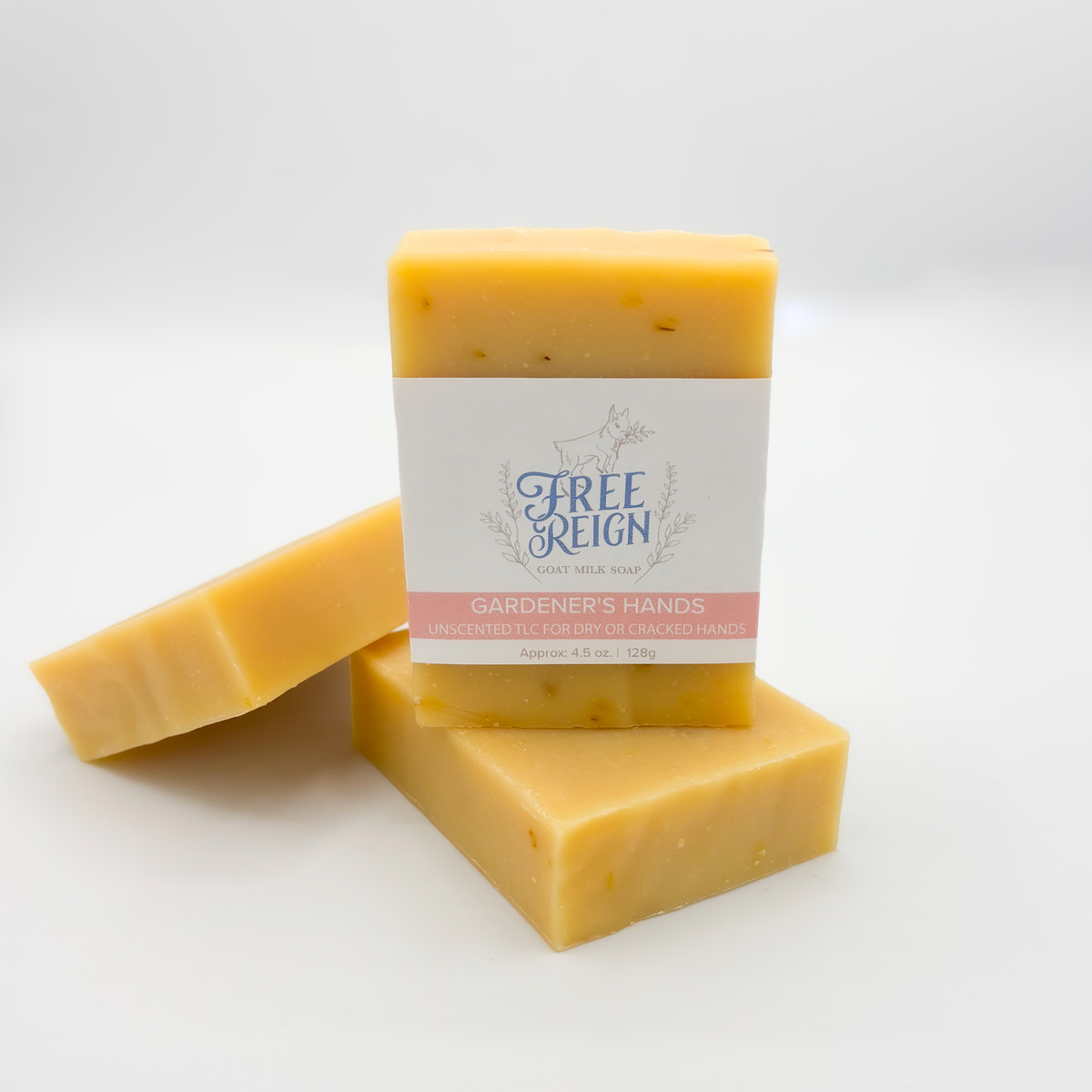 Free Reign Farm - All Natural Essential Oil Goat Milk Soaps (14 scents): Lavender & Lemongrass (Summer Romance)
