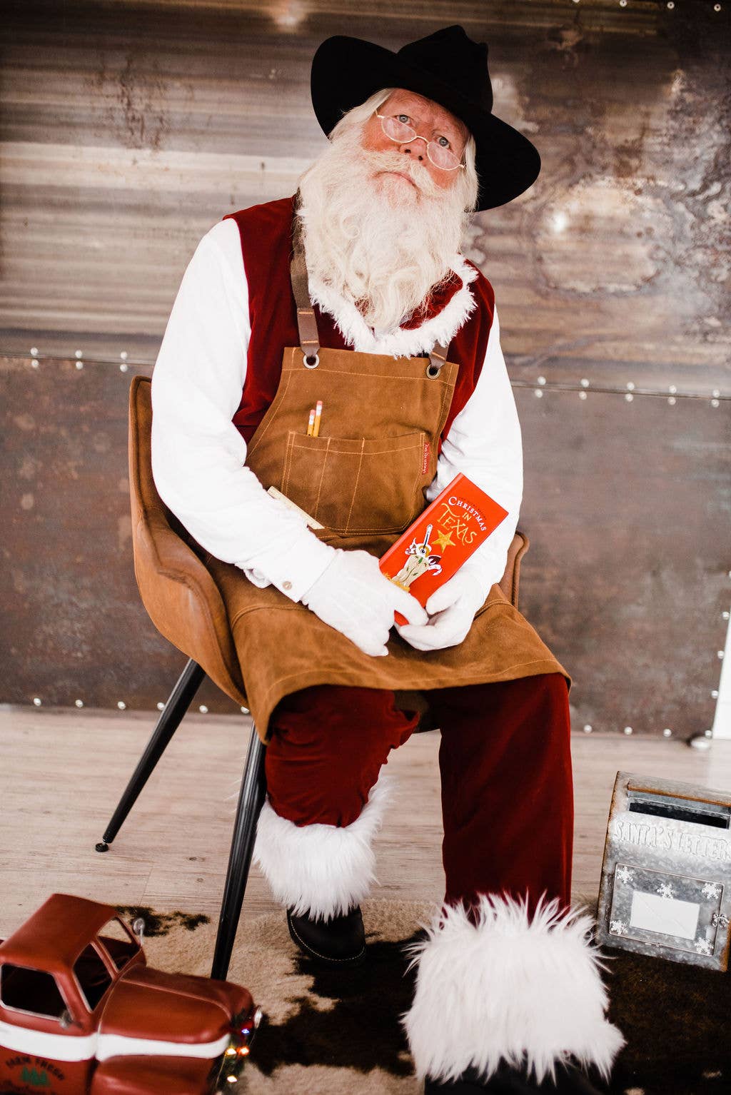 Gibbs Smith - The Night Before Christmas in Texas