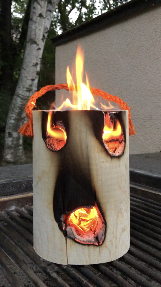 OneLogFire - HALLOWEEN LOG-O-LANTERN 2-HOUR BURN TIME