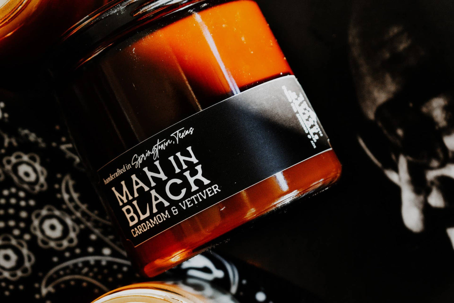 Seventh House Candle - MAN IN BLACK - Cardamom & Vetiver Candle